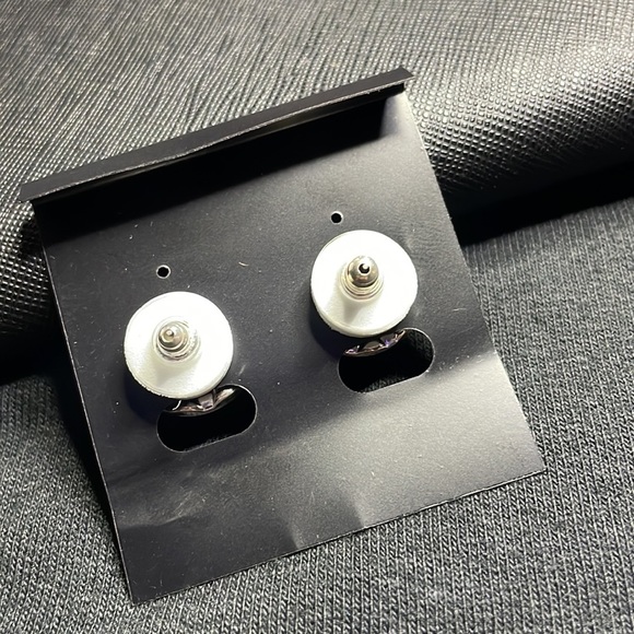 11mm Crystal AB - Dance / Cheer / Beauty Pageant Competition Stud earrings - Picture 12 of 15